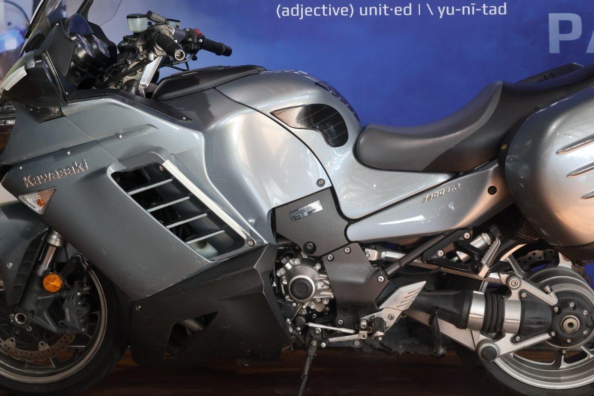 2008 KAWASAKI 1400 GTR ROAD