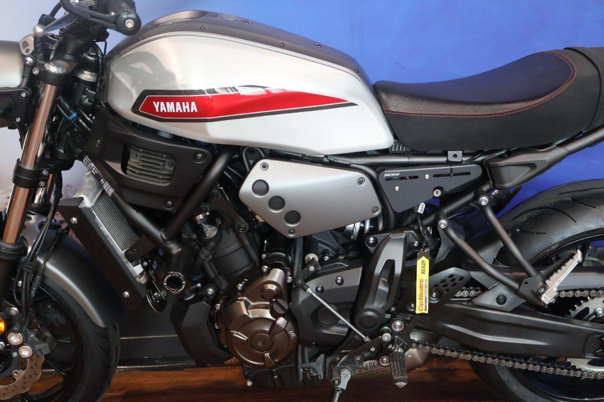 2019 YAMAHA XSR700 ROAD