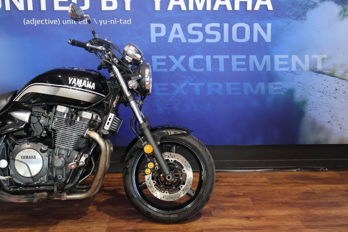 2012 YAMAHA XJR1300 ROAD