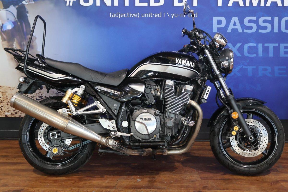 2012 YAMAHA XJR1300 ROAD