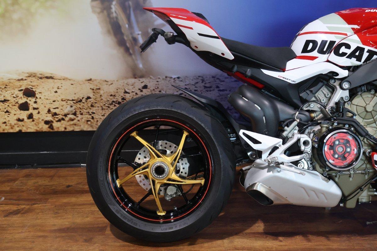 2022 DUCATI STREETFIGHTER V4 SPORTS
