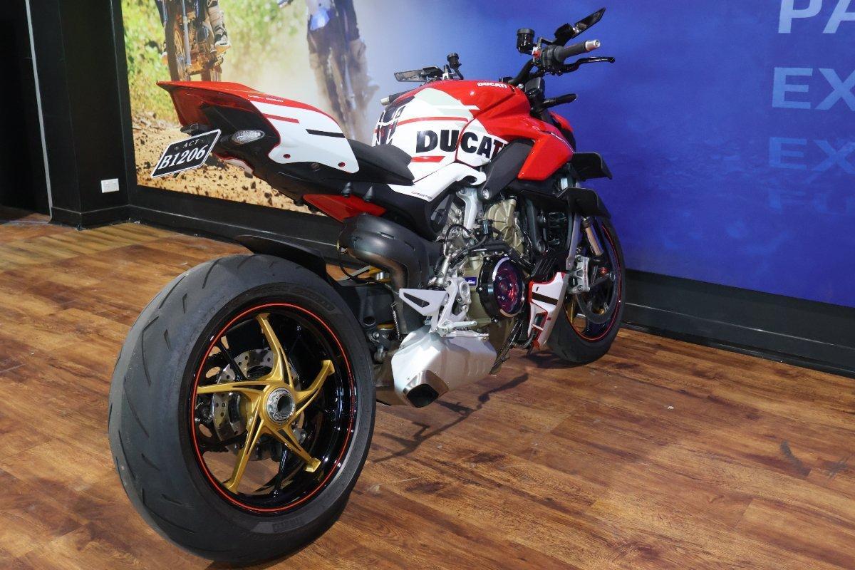 2022 DUCATI STREETFIGHTER V4 SPORTS