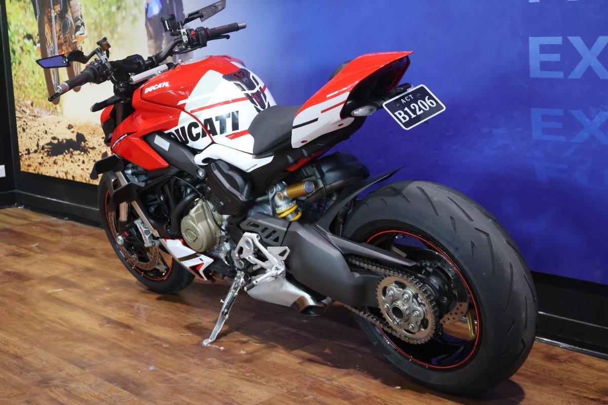 2022 DUCATI STREETFIGHTER V4 SPORTS