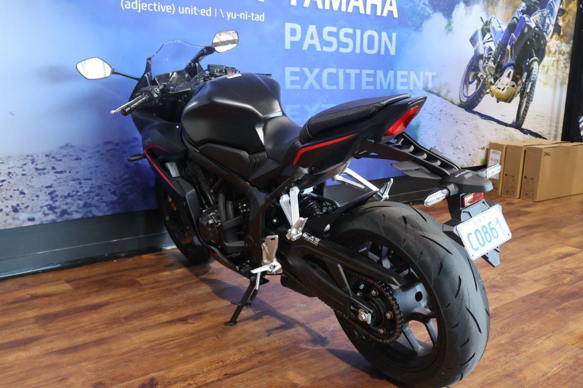 2025 HONDA CBR650R SPORTS