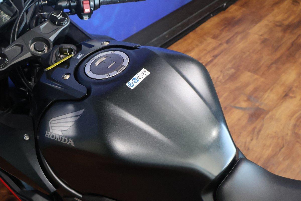 2025 HONDA CBR650R SPORTS