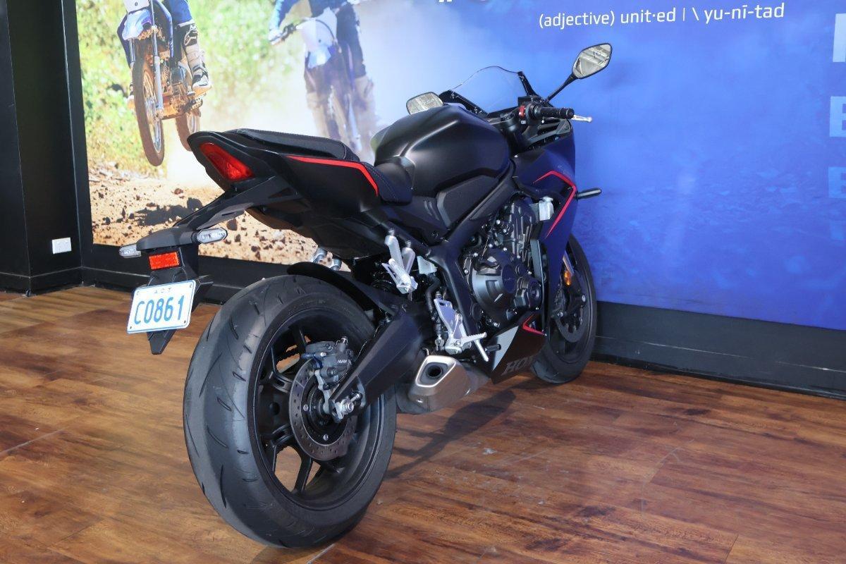 2025 HONDA CBR650R SPORTS