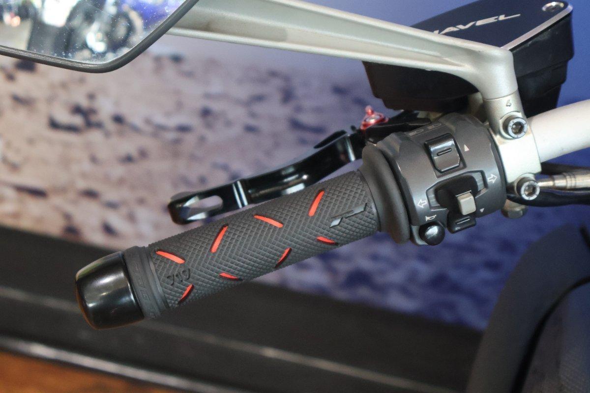 2012 DUCATI DIAVEL CARBON CRUISER