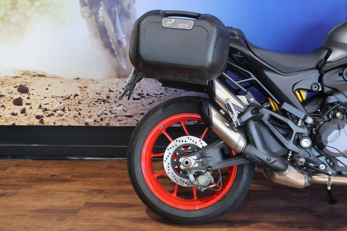 2023 DUCATI MONSTER + ROAD