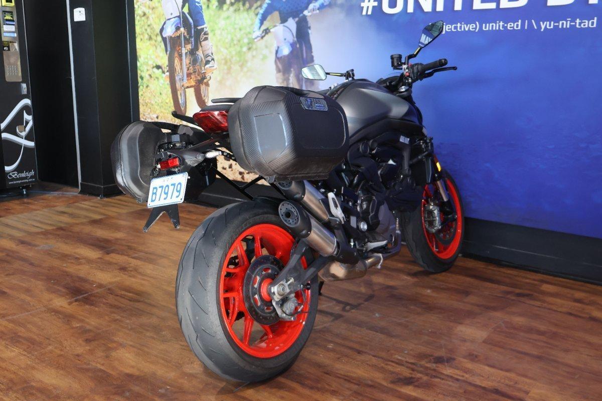 2023 DUCATI MONSTER + ROAD