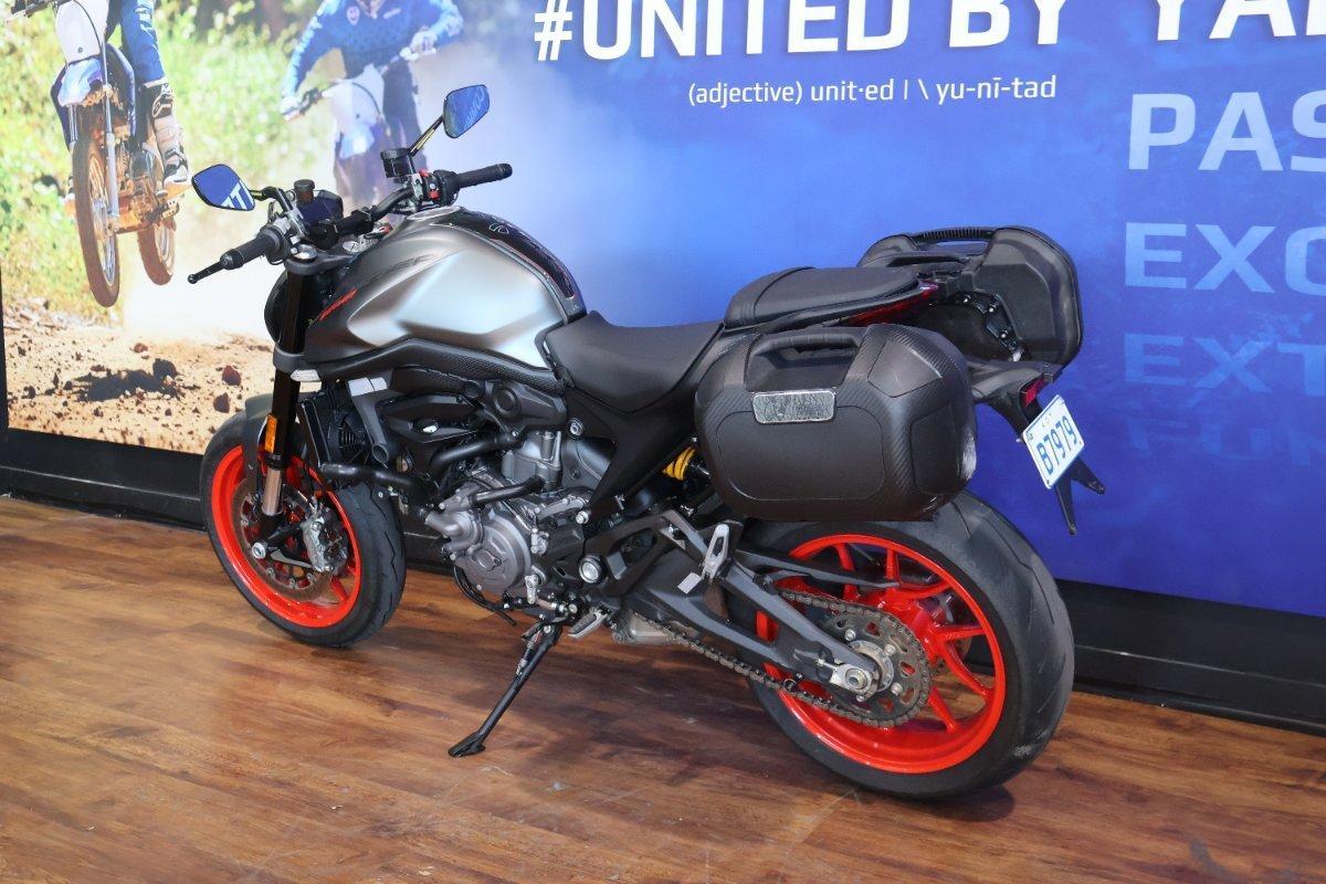 2023 DUCATI MONSTER + ROAD