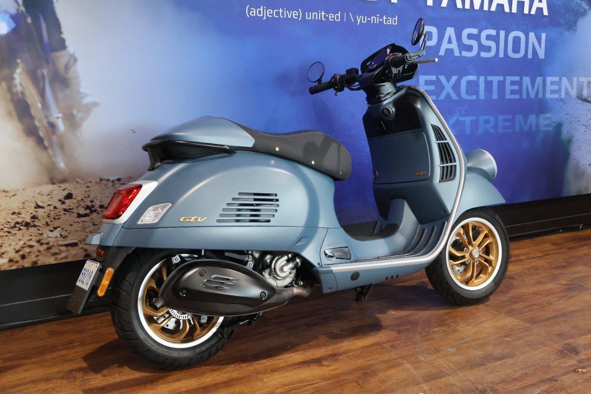 2025 VESPA GTV 300 SCOOTER