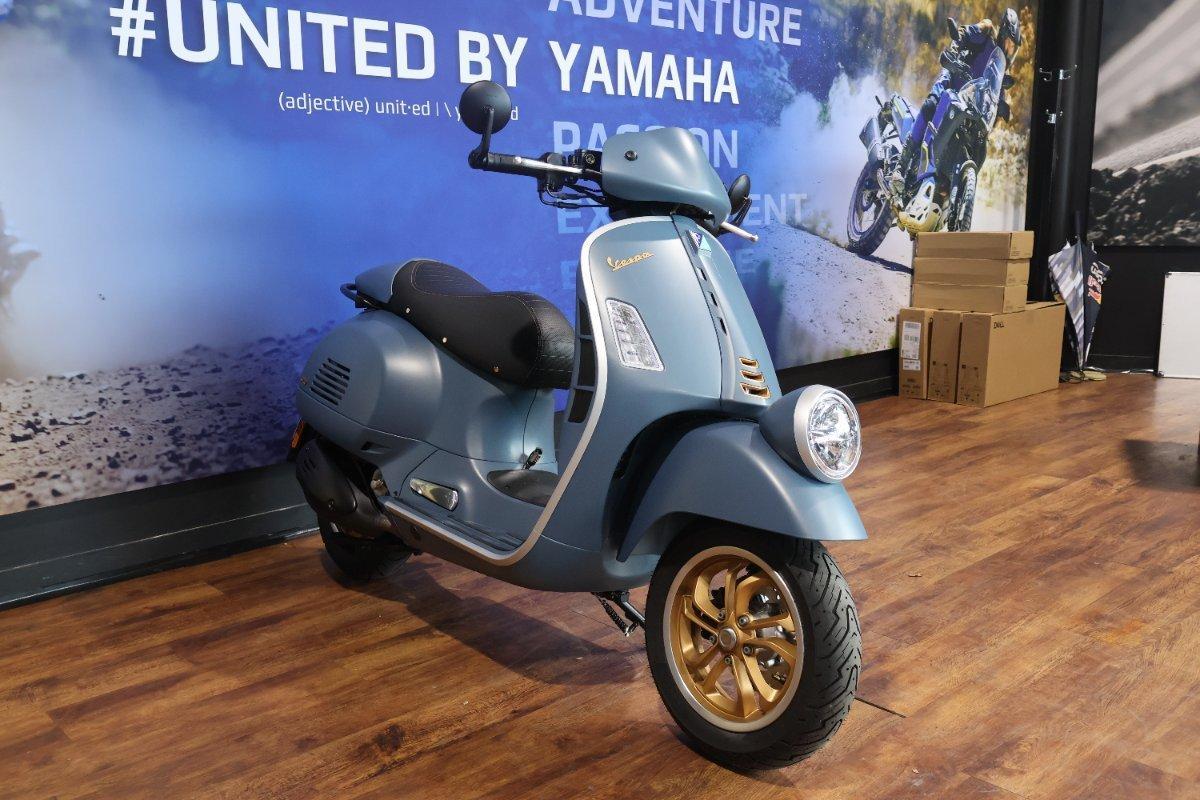 2025 VESPA GTV 300 SCOOTER
