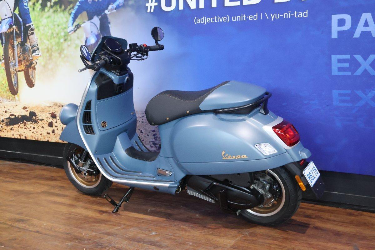 2025 VESPA GTV 300 SCOOTER