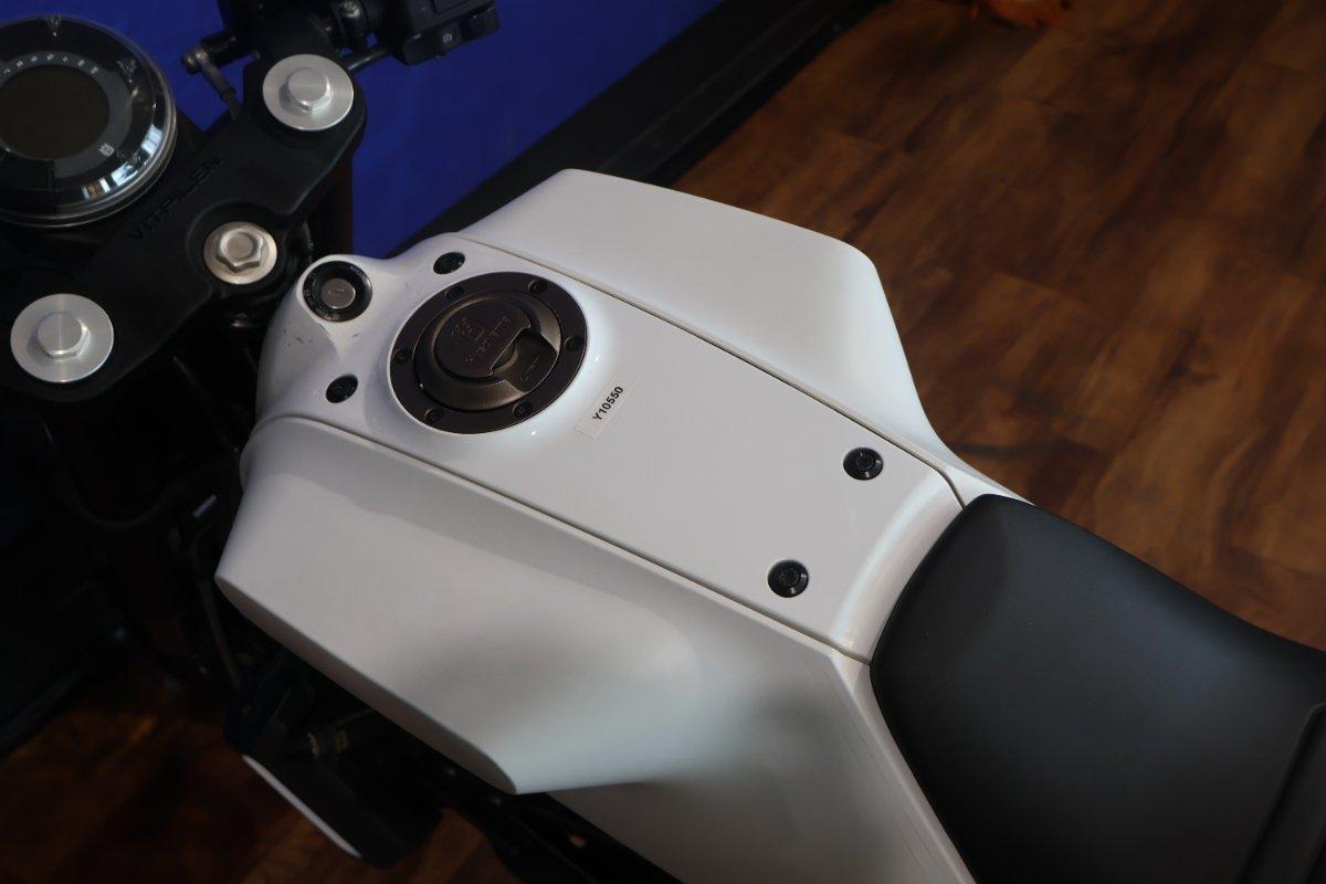 2018 HUSQVARNA SVARTPILEN 401 ROAD