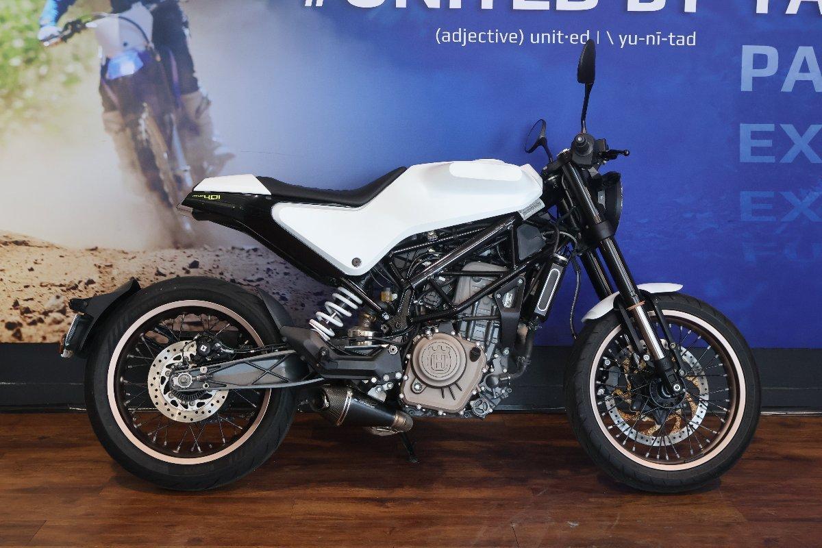 2018 HUSQVARNA SVARTPILEN 401 ROAD