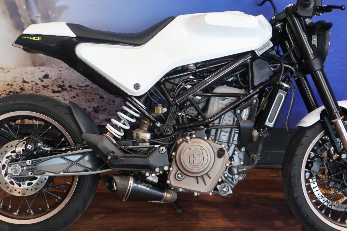2018 HUSQVARNA SVARTPILEN 401 ROAD
