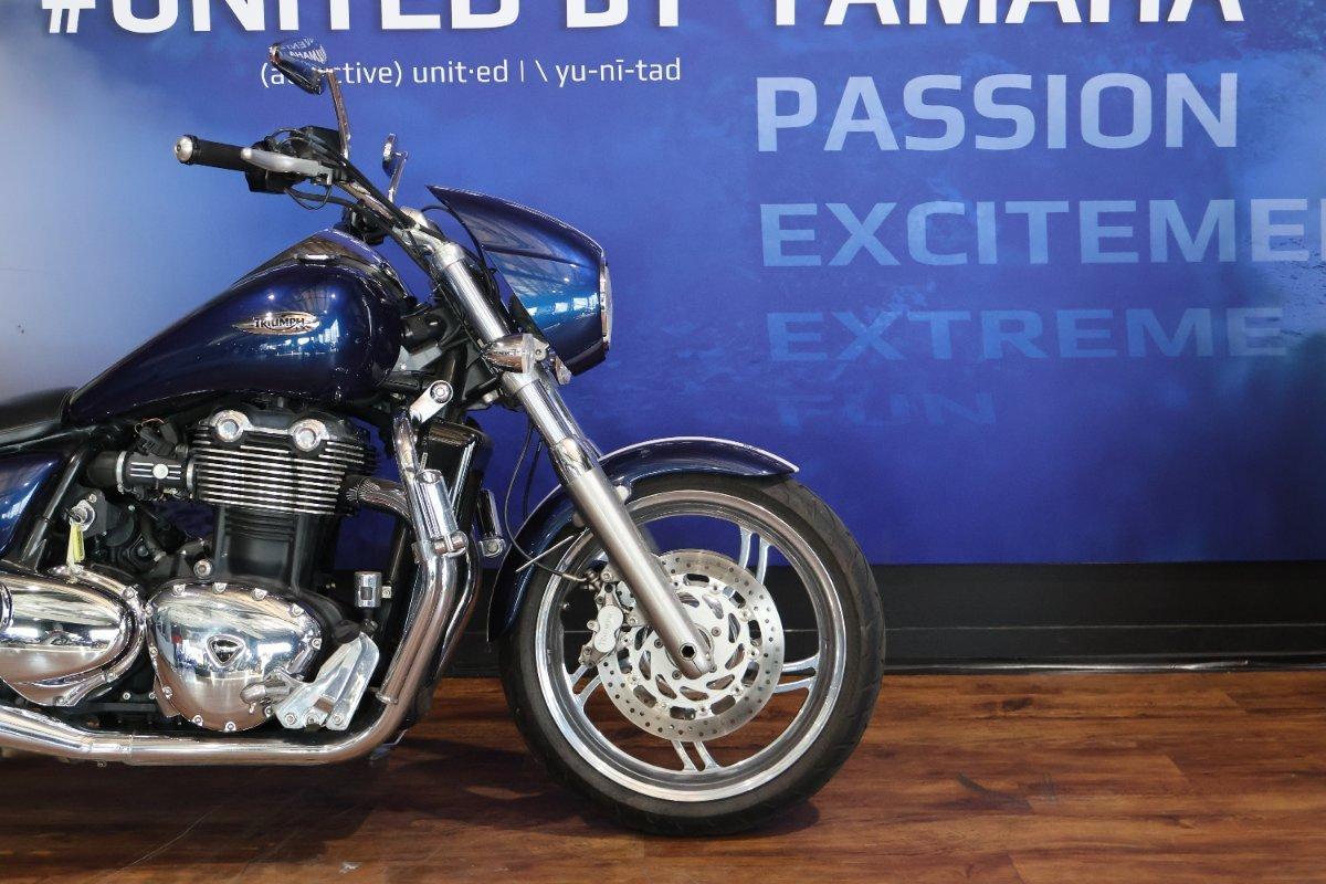 2010 TRIUMPH THUNDERBIRD CRUISER