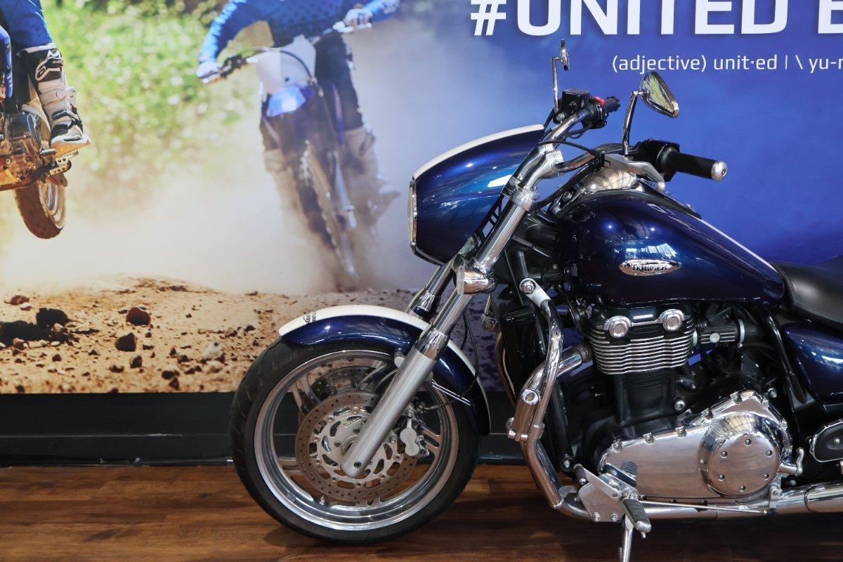 2010 TRIUMPH THUNDERBIRD CRUISER