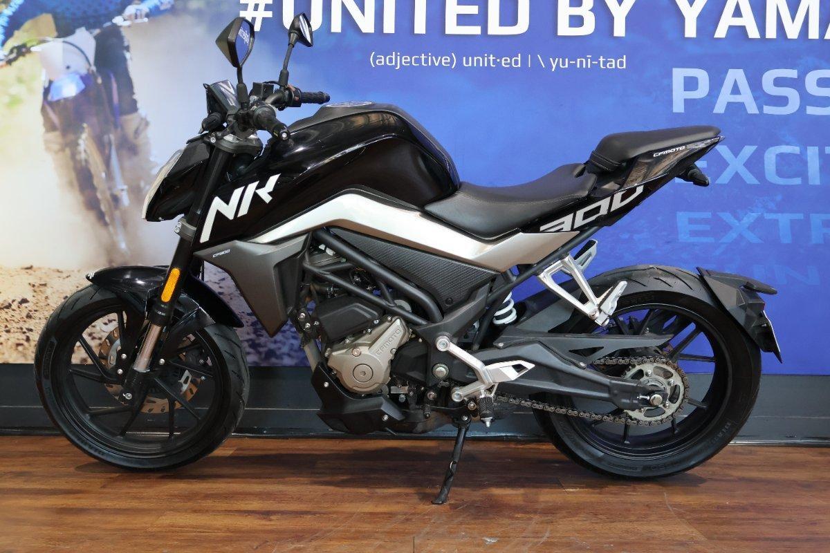2021 CF MOTO 300 NK ABS ROAD