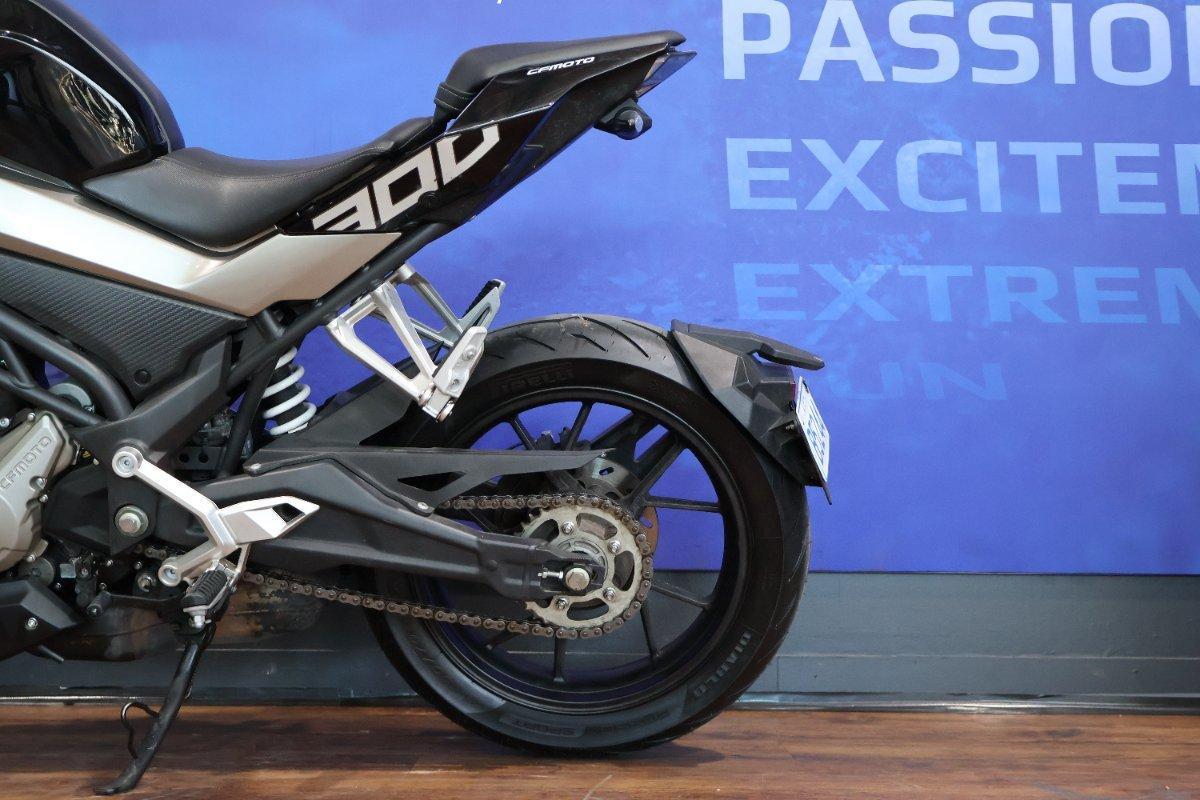 2021 CF MOTO 300 NK ABS ROAD