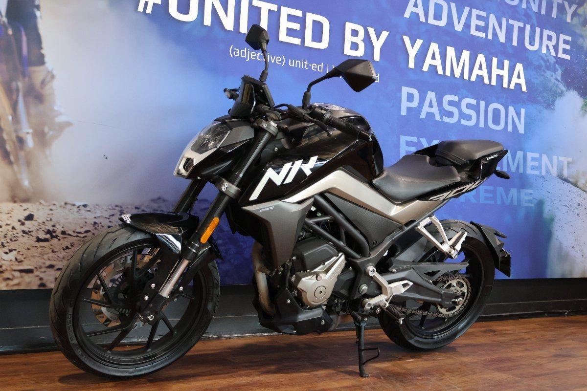 2021 CF MOTO 300 NK ABS ROAD