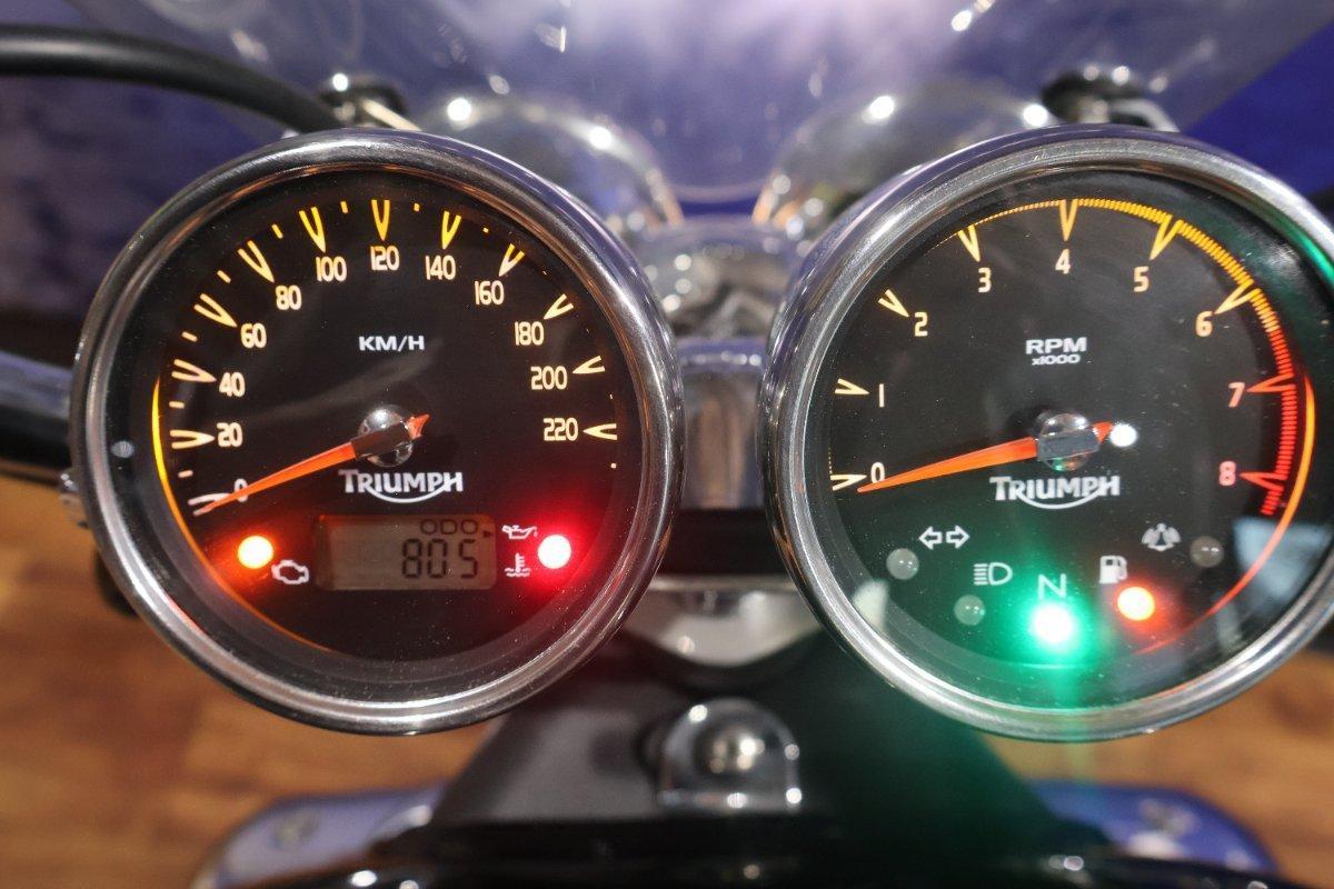 2007 TRIUMPH ROCKET III CLASSIC CRUISER