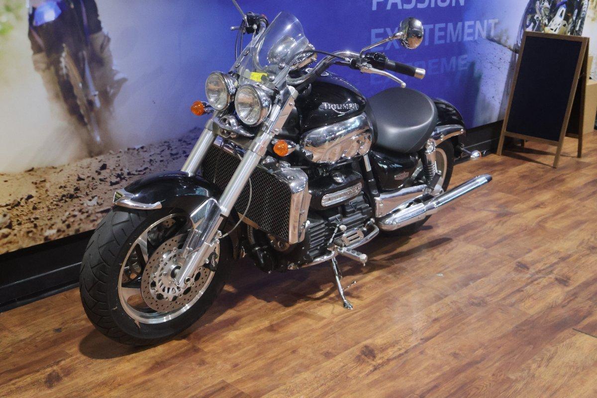 2007 TRIUMPH ROCKET III CLASSIC CRUISER
