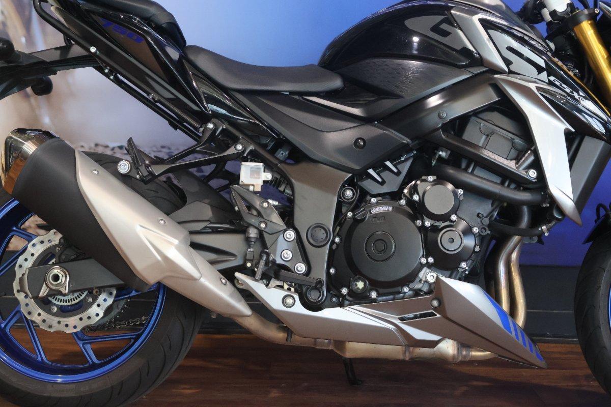 2021 SUZUKI GSX-S750A ROAD
