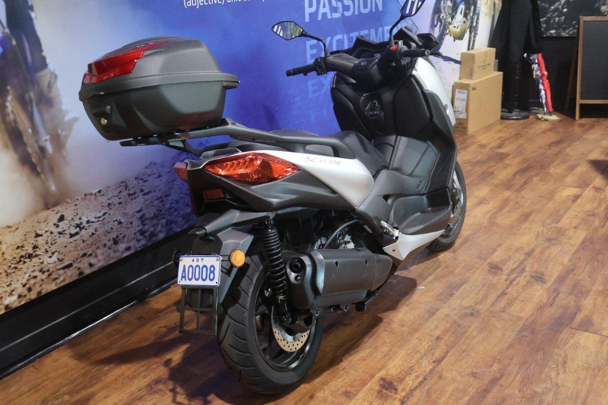 2019 YAMAHA XMAX 300 (CZD300A) SCOOTER
