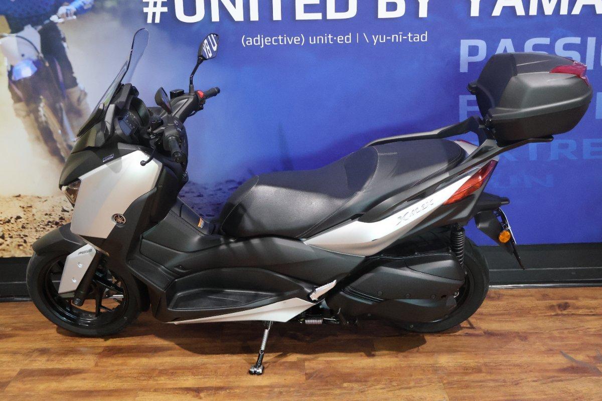 2019 YAMAHA XMAX 300 (CZD300A) SCOOTER