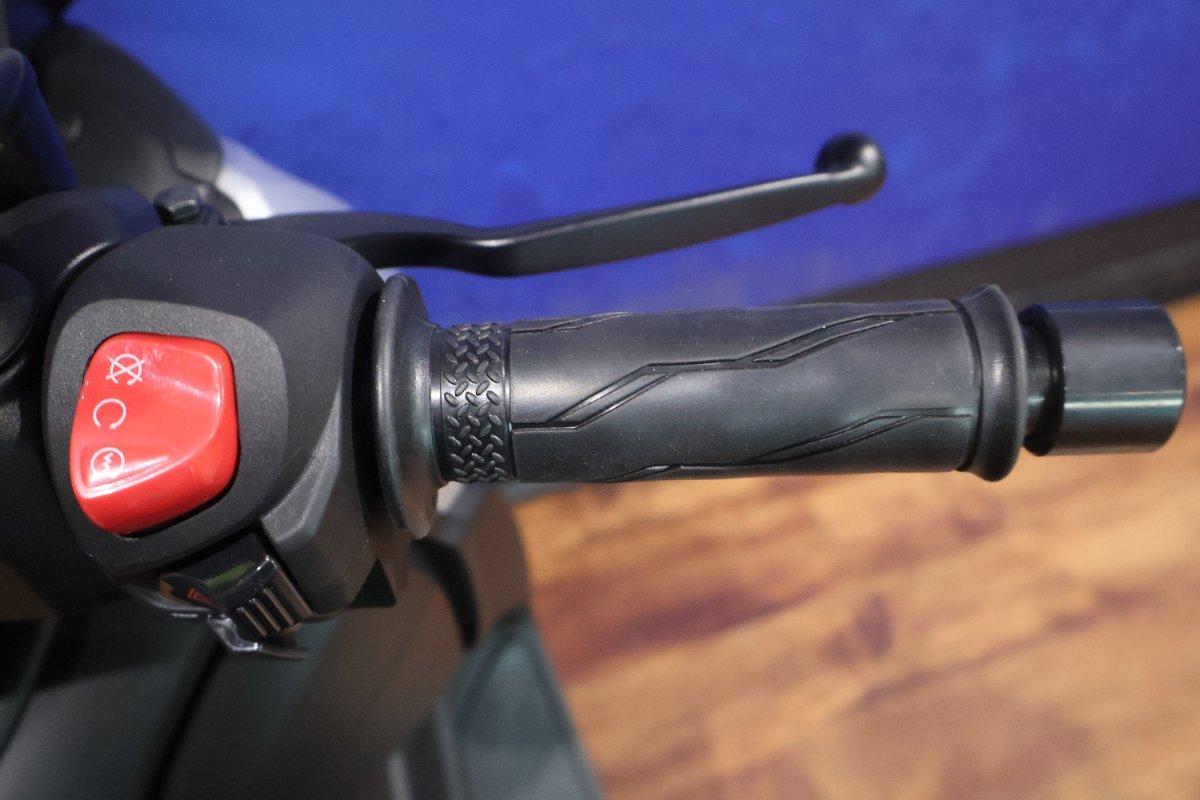 2019 YAMAHA XMAX 300 (CZD300A) SCOOTER