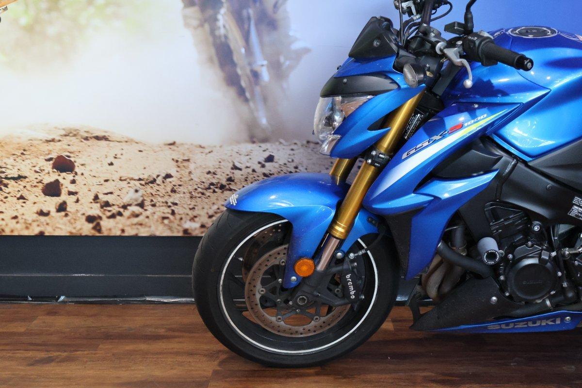 2015 SUZUKI GSX-S1000 ROAD