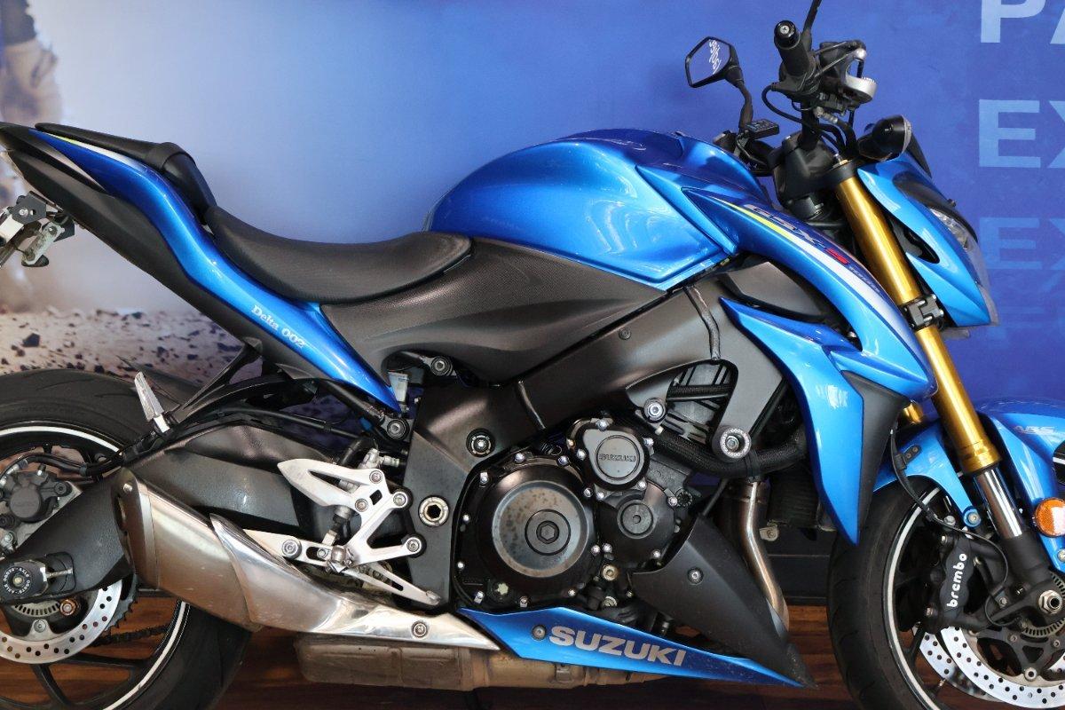 2015 SUZUKI GSX-S1000 ROAD