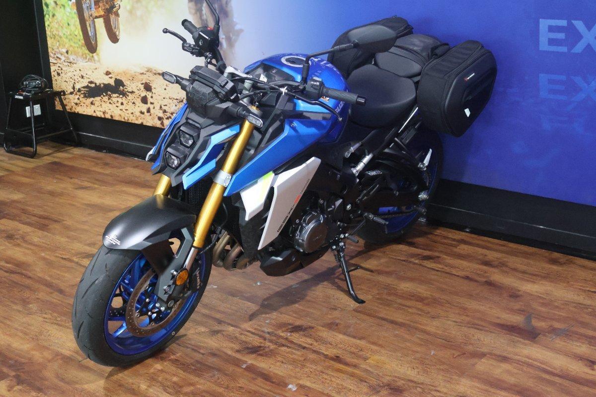 2023 SUZUKI GSX-S1000 ROAD