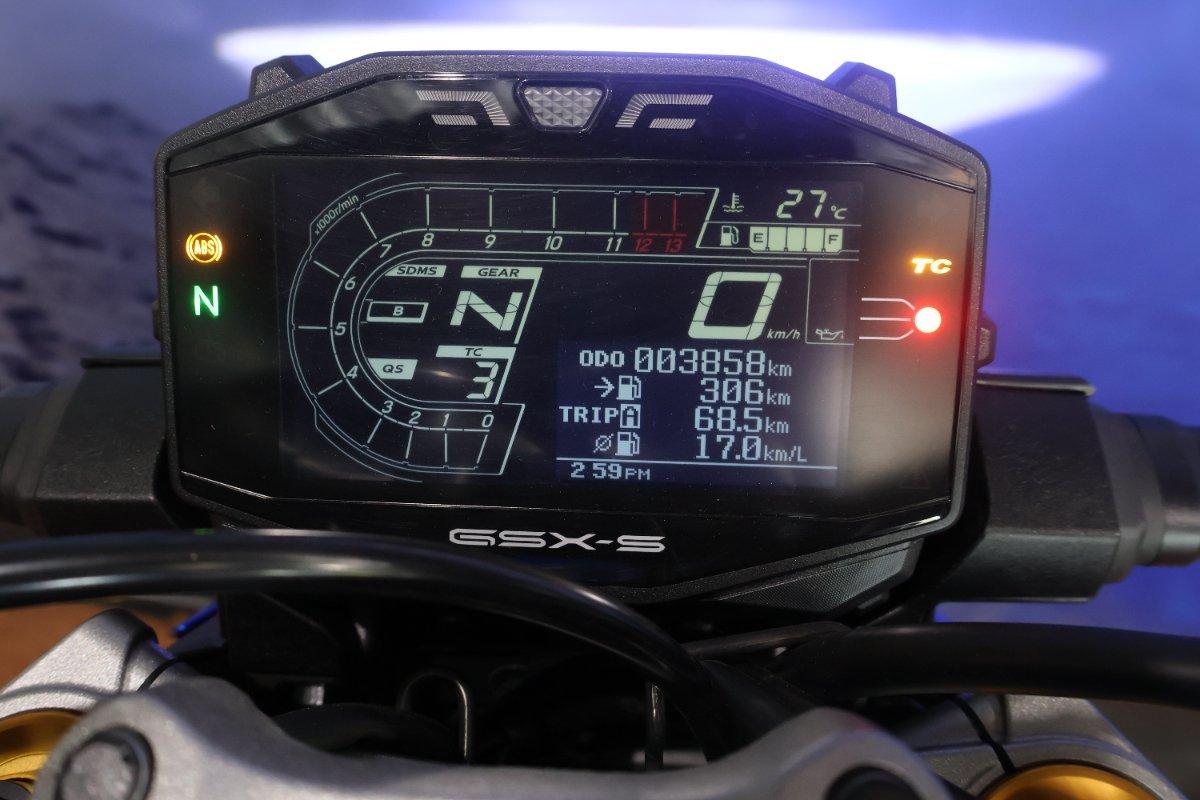 2023 SUZUKI GSX-S1000 ROAD