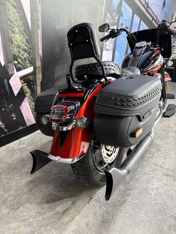 2025 HARLEY-DAVIDSON FLHC HERITAGE CLASSIC (117) CRUISER