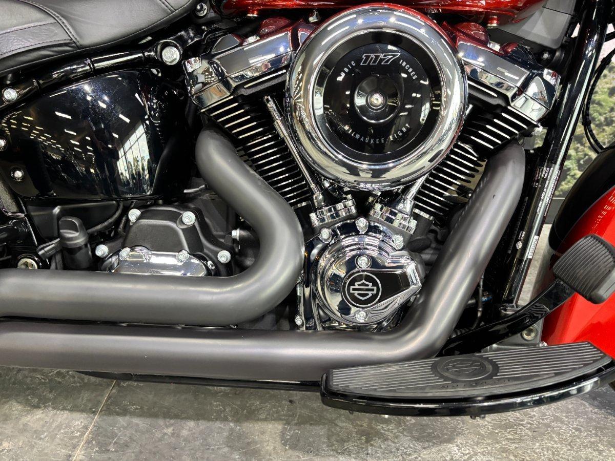 2025 HARLEY-DAVIDSON FLHC HERITAGE CLASSIC (117) CRUISER