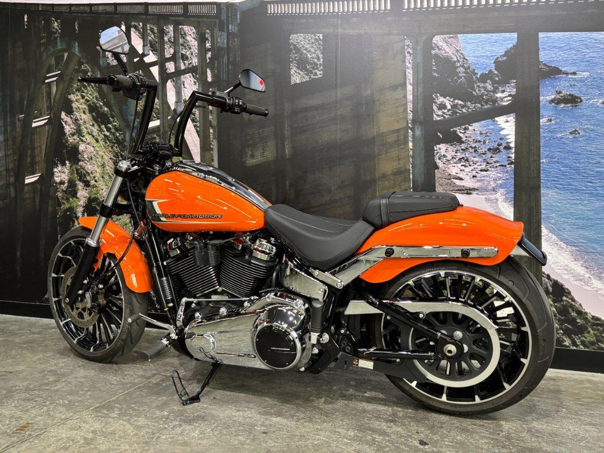 2023 HARLEY-DAVIDSON FXBR BREAKOUT (117) CRUISER