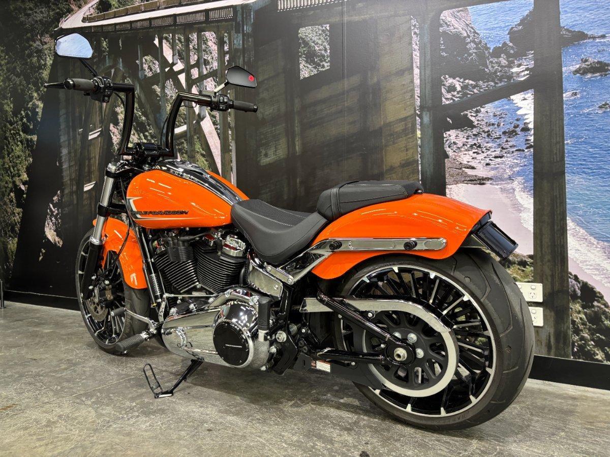 2023 HARLEY-DAVIDSON FXBR BREAKOUT (117) CRUISER