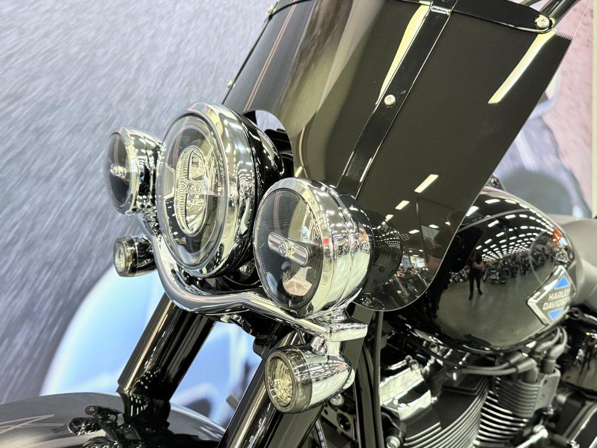 2026 HARLEY-DAVIDSON FLHC HERITAGE CLASSIC (117) CRUISER