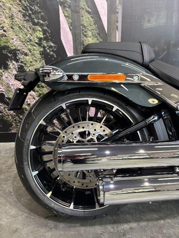 2026 HARLEY-DAVIDSON FXBR BREAKOUT (117) CRUISER