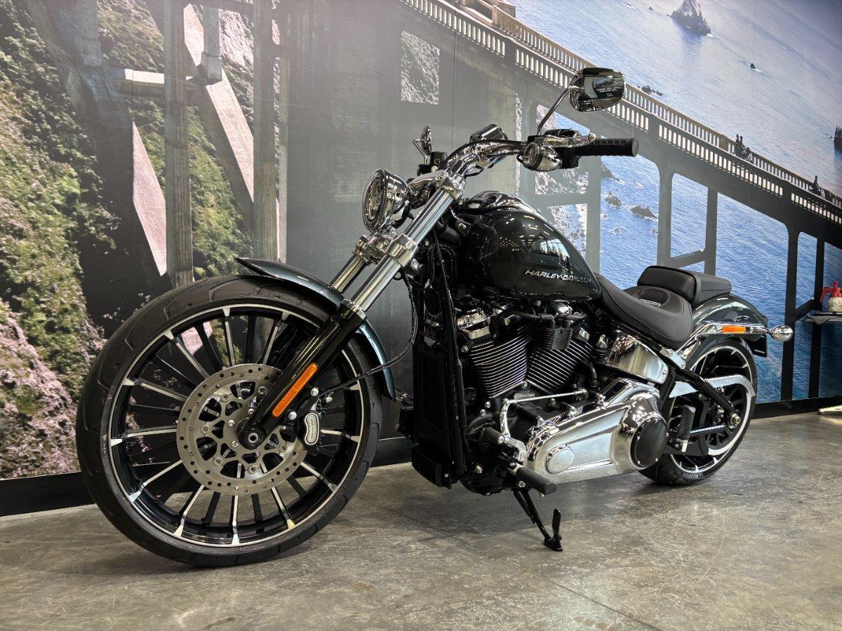 2026 HARLEY-DAVIDSON FXBR BREAKOUT (117) CRUISER