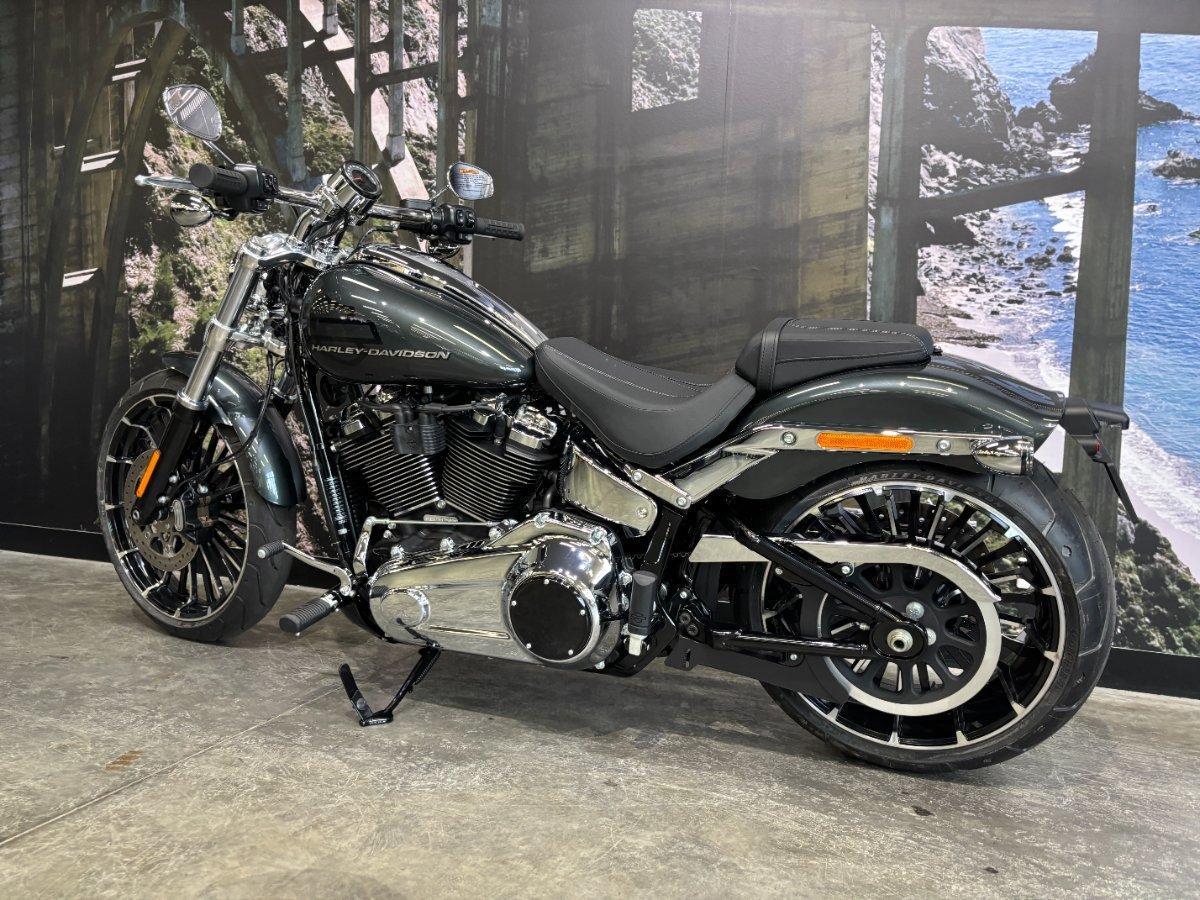 2026 HARLEY-DAVIDSON FXBR BREAKOUT (117) CRUISER
