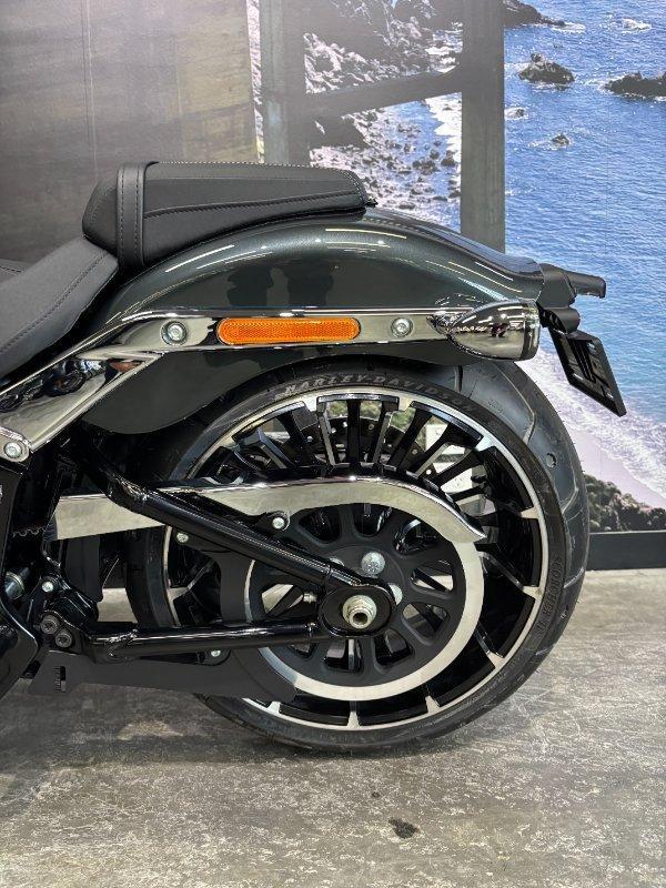 2026 HARLEY-DAVIDSON FXBR BREAKOUT (117) CRUISER