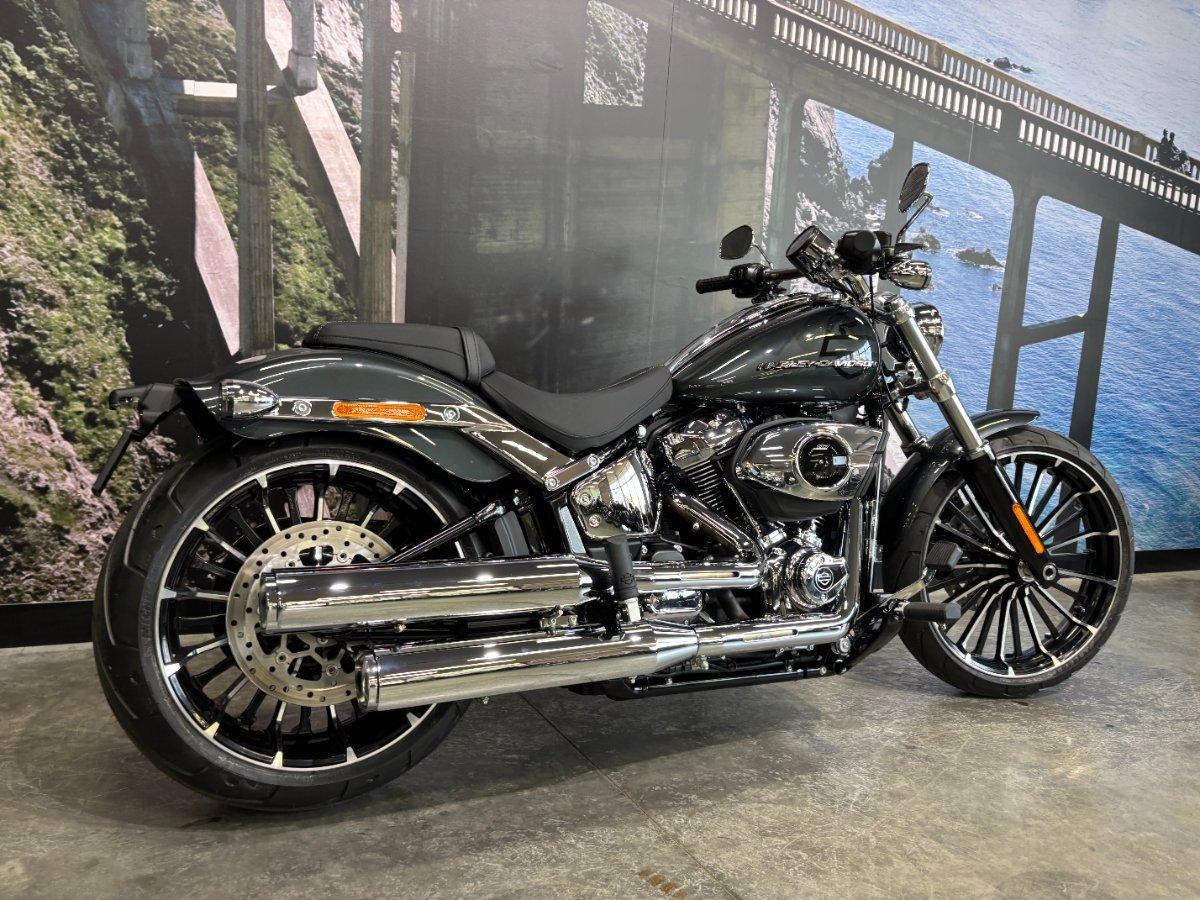 2026 HARLEY-DAVIDSON FXBR BREAKOUT (117) CRUISER