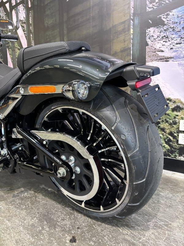 2026 HARLEY-DAVIDSON FXBR BREAKOUT (117) CRUISER