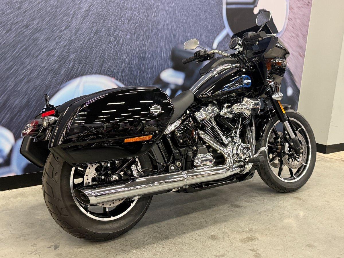2026 HARLEY-DAVIDSON FXLRST LOW RIDER ST (117) CRUISER