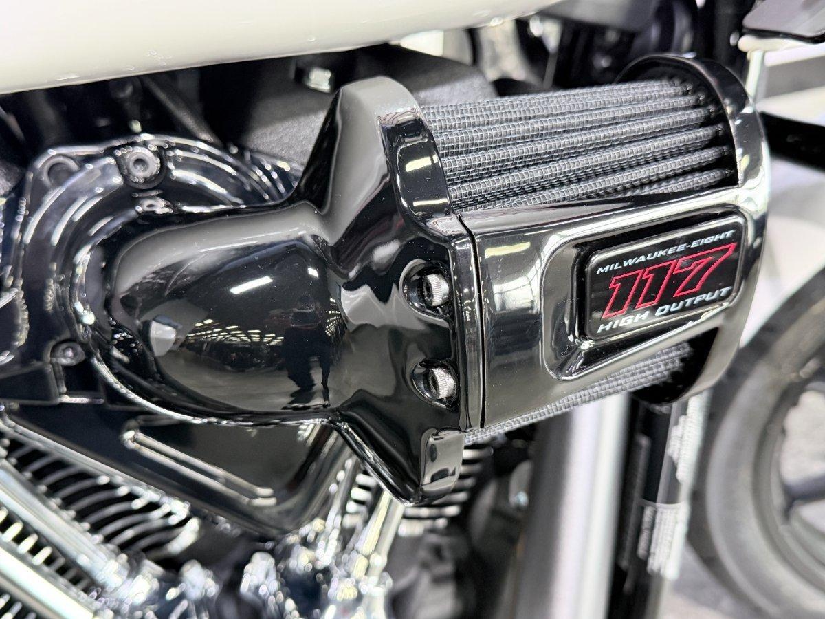 2026 HARLEY-DAVIDSON FXLRST LOW RIDER ST (117) CRUISER
