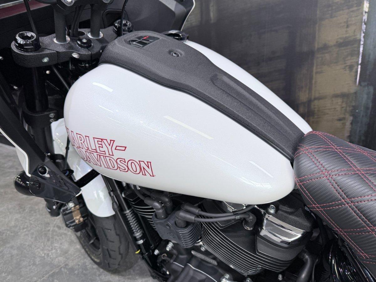 2026 HARLEY-DAVIDSON FXLRST LOW RIDER ST (117) CRUISER