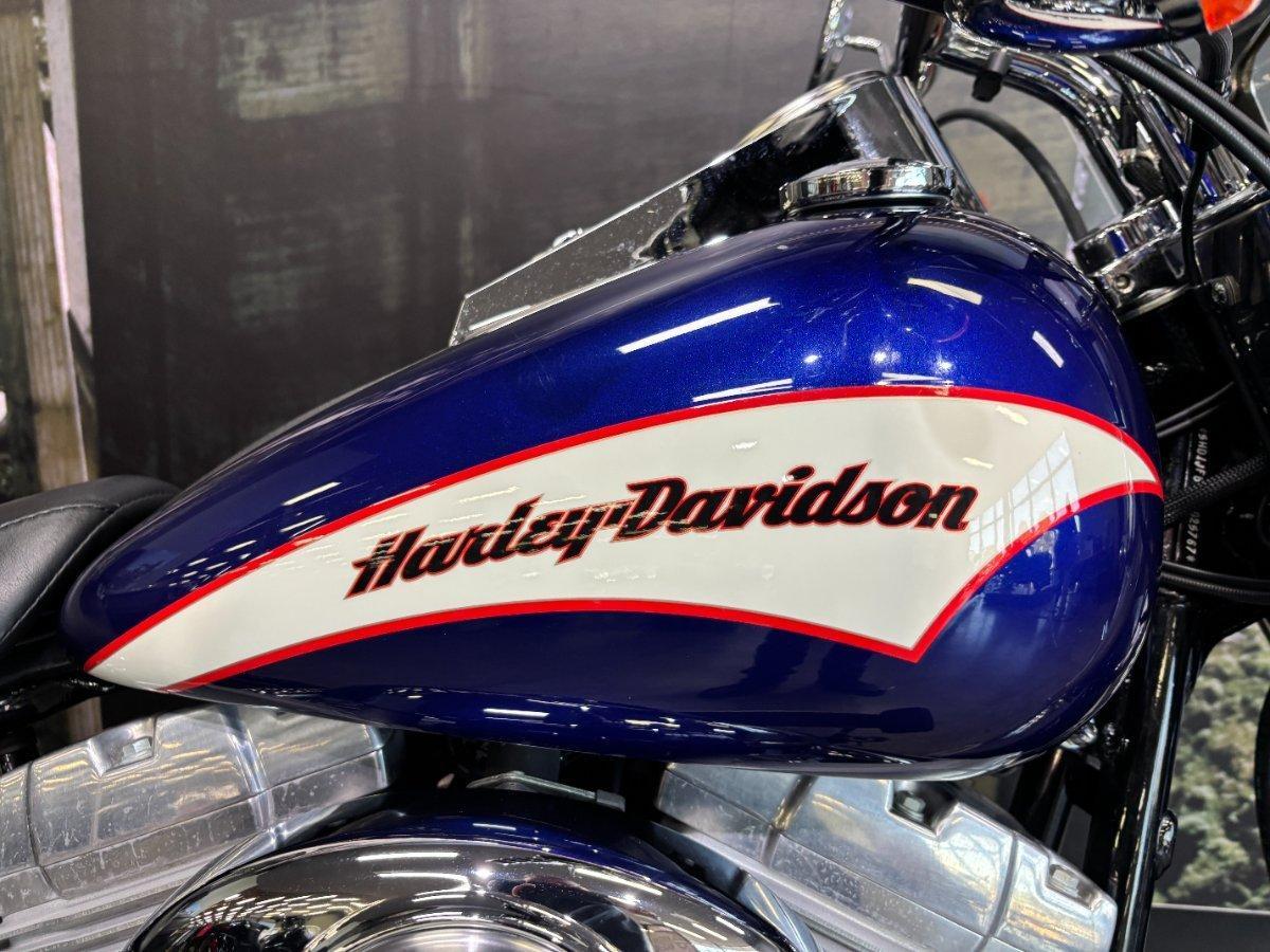 2005 HARLEY-DAVIDSON FLSTCI HERITAGE S/TAIL CLASSIC CRUISER